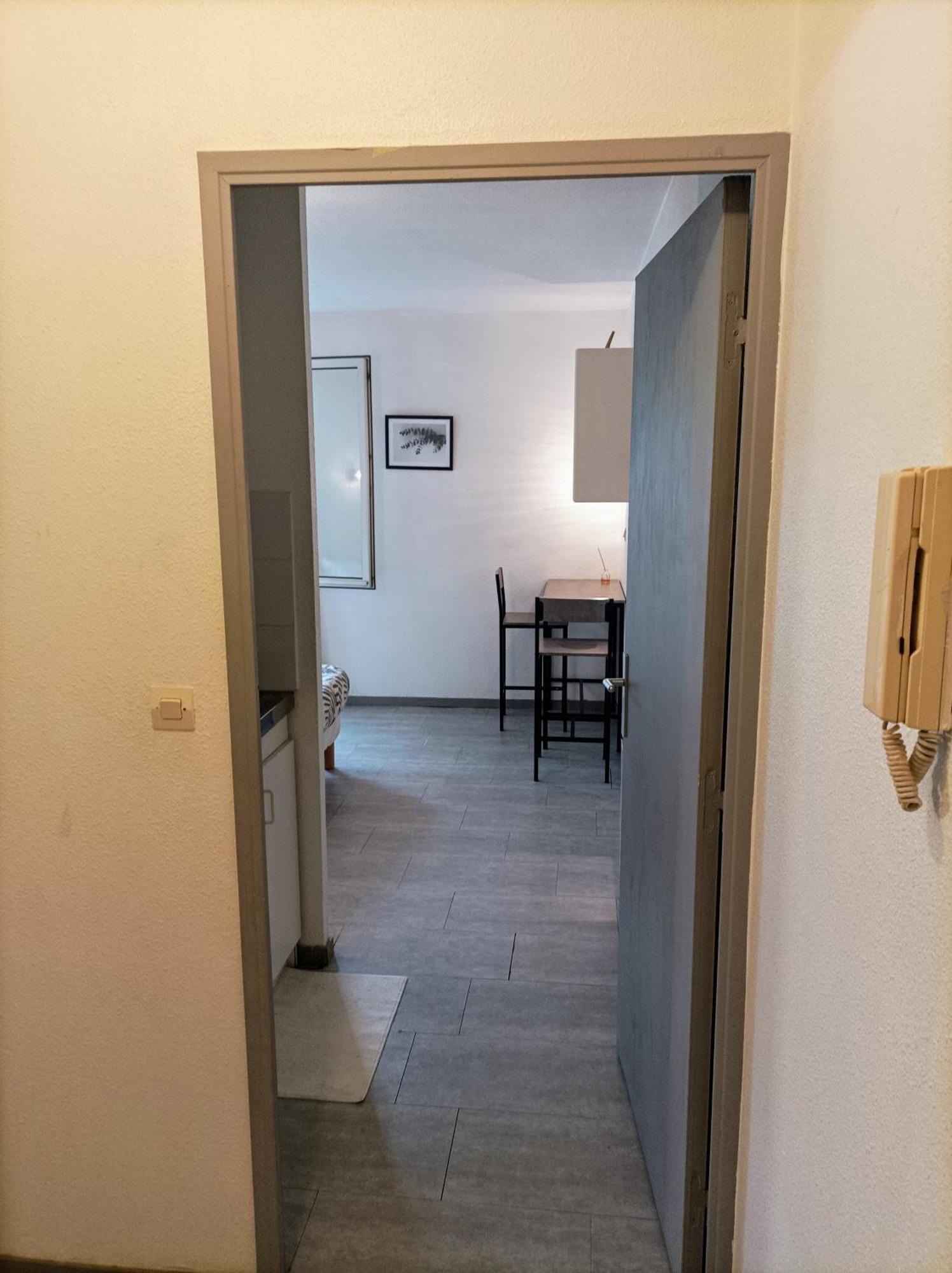 Apartment Near Center مونبيلييه المظهر الخارجي الصورة